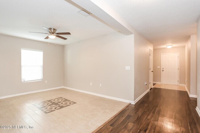 7329 Steventon Way in Jacksonville, FL - Building Photo - Building Photo