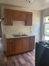1327 Hudson St in Elkhart, IN - Building Photo - Building Photo