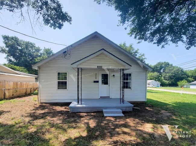 property at 2958 W Nichols St