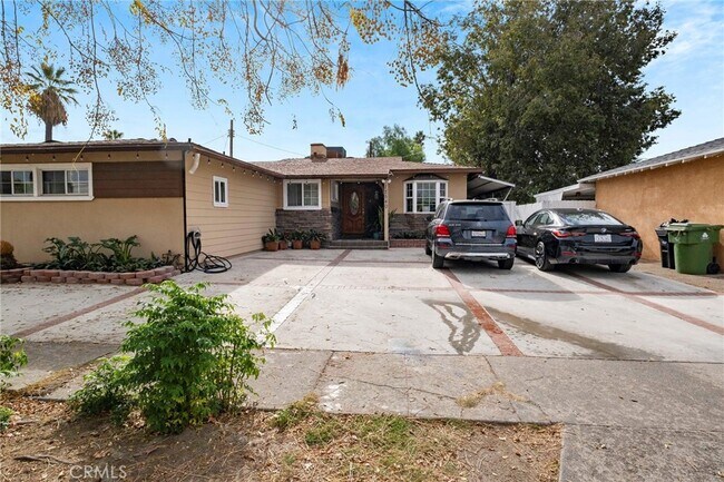 12540 Barbara Ann St in Los Angeles, CA - Building Photo - Building Photo