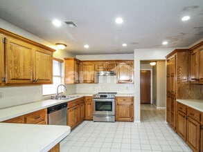 8824 NW 85th St in Oklahoma City, OK - Building Photo - Building Photo