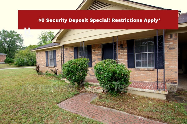 property at 4614 Pembine Dr