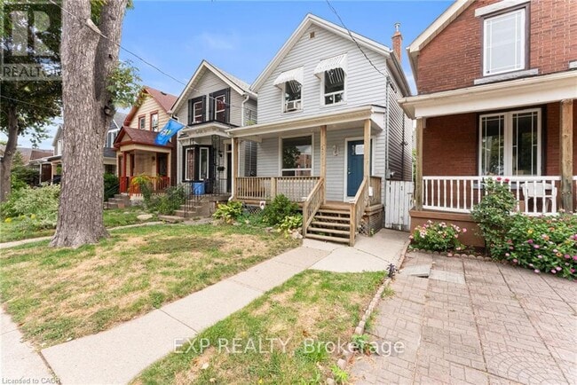 208 East Avenue N in Hamilton, ON - Building Photo - Building Photo