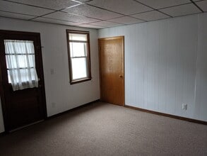 109 Mechanic St, Unit A in Marlborough, MA - Foto de edificio - Building Photo