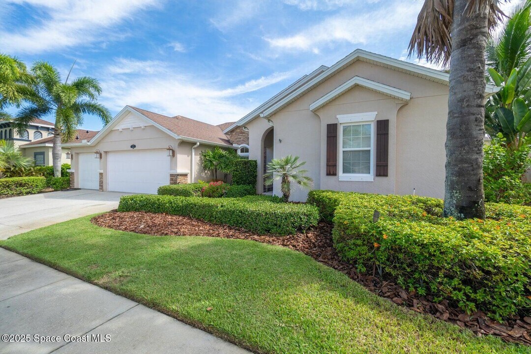 1837 Croghan Dr in Melbourne, FL - Building Photo