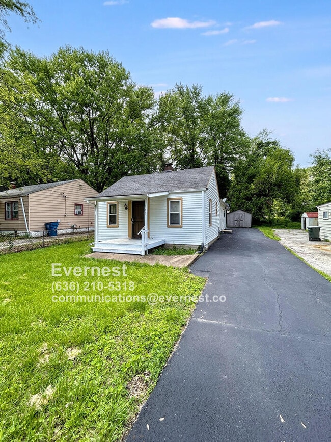135 Grether Ave in St. Louis, MO - Building Photo - Building Photo