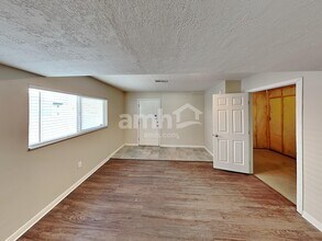 2882 W 2075 S in Syracuse, UT - Building Photo - Building Photo
