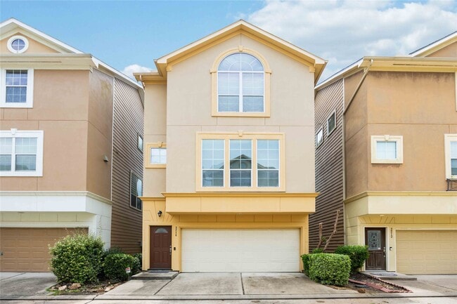 3214 Clearview Cir