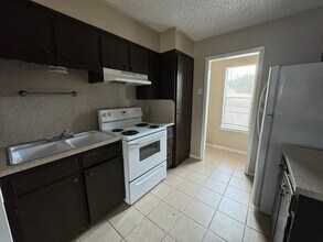 917 N 7th St in Copperas Cove, TX - Building Photo - Building Photo