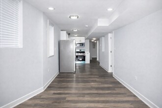 1220 S Avers Ave, Unit Garden in Chicago, IL - Building Photo - Building Photo