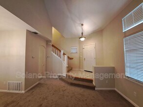 849 Chateau Cir in Vacaville, CA - Building Photo - Building Photo