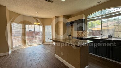 304 Dakota Trail in Irving, TX - Building Photo - Building Photo