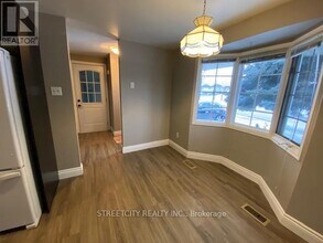 792 Homeview Rd in London, ON - Building Photo - Building Photo