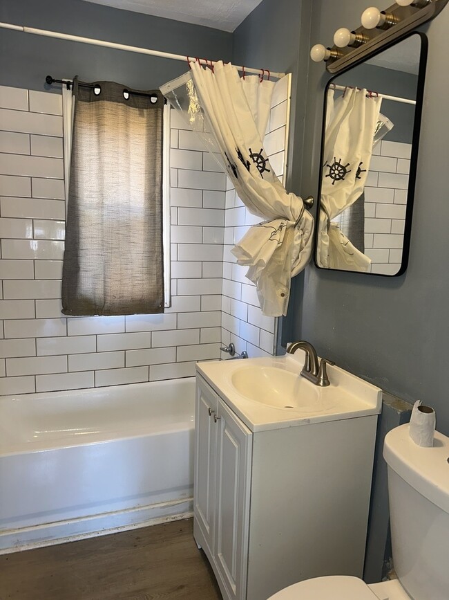 154 W 118th St in Chicago, IL - Building Photo - Building Photo