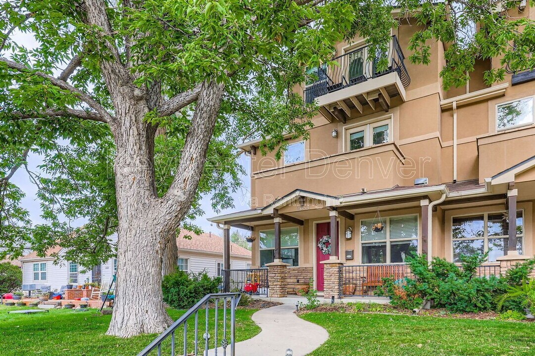 2684 S Cherokee St in Denver, CO - Foto de edificio
