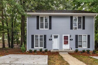 104-106 N Franklin St in Wake Forest, NC - Building Photo - Building Photo