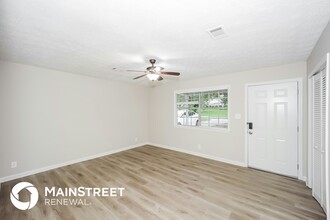 3007 Carriage Ln in Atlanta, GA - Foto de edificio - Building Photo