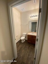 8136 Meadow Walk Ln in Jacksonville, FL - Building Photo - Building Photo