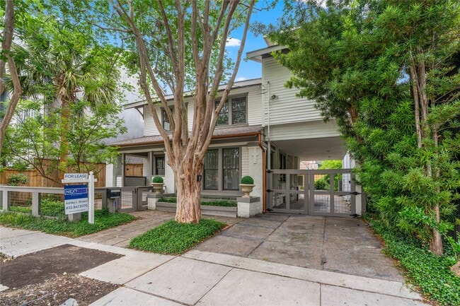 property at 1210 Hawthorne St