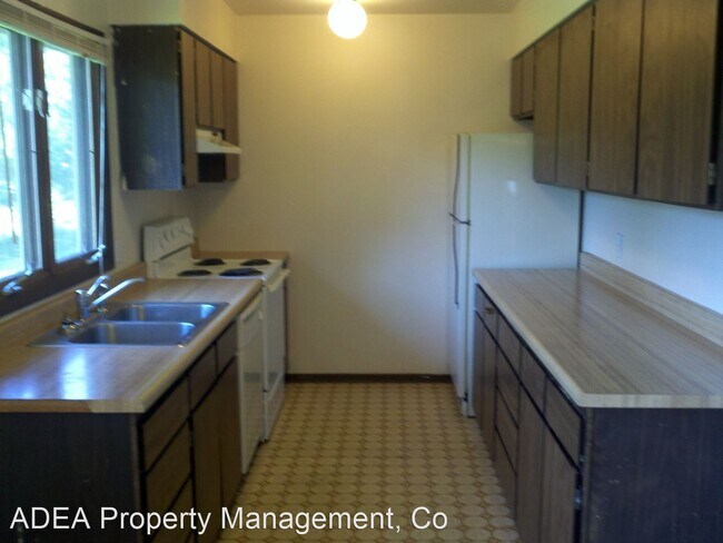 2405 Arcadia Dr in Missoula, MT - Building Photo - Building Photo
