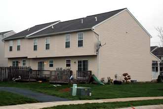 Aster Place Apartments in Lititz, PA - Building Photo - Building Photo