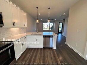 108 Ethelyne Way in Lebanon, TN - Building Photo - Building Photo