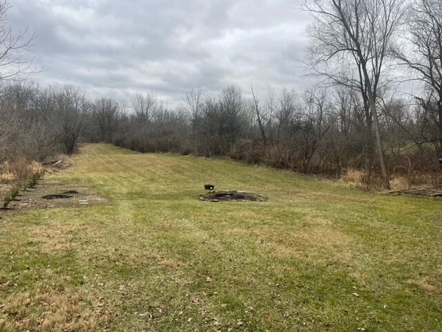 3951 Pearl Rd, Unit 1 in Medina, OH - Foto de edificio - Building Photo