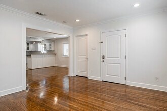 1316 N Mariposa Ave in Los Angeles, CA - Building Photo - Building Photo