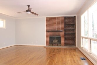 3843 Commander Dr in Chamblee, GA - Building Photo - Building Photo