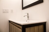 2138 N Uber St - 6