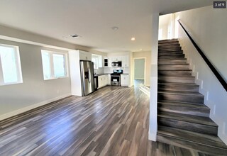 803 N Kingsley Dr, Unit 803 in Los Angeles, CA - Building Photo - Building Photo