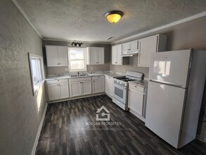 701 S Black St in Alexandria, IN - Building Photo - Building Photo