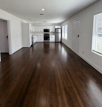 1976 W McKinney St in Houston, TX - Building Photo - Building Photo