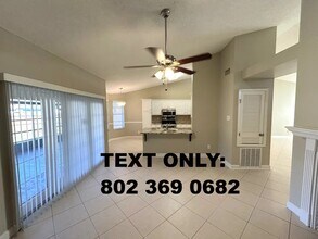 1513 Attleboro Ln in Brandon, FL - Building Photo - Building Photo