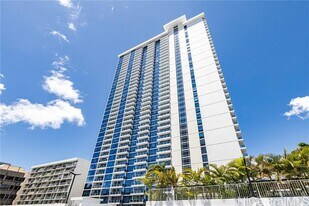 1631 Kapiolani Blvd in Honolulu, HI - Building Photo