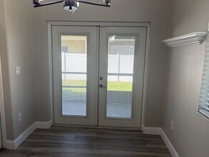 2703 Isabella Valley Ct in Brandon, FL - Building Photo - Building Photo