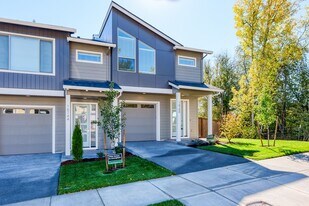 16740 SE Rebstock Pk Ln in Happy Valley, OR - Building Photo