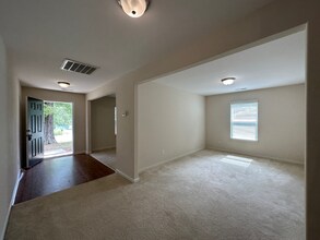 11208 Snapfinger Dr in Charlotte, NC - Building Photo - Building Photo