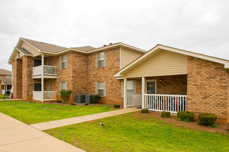 The Landing in Robertsdale, AL - Building Photo - Building Photo