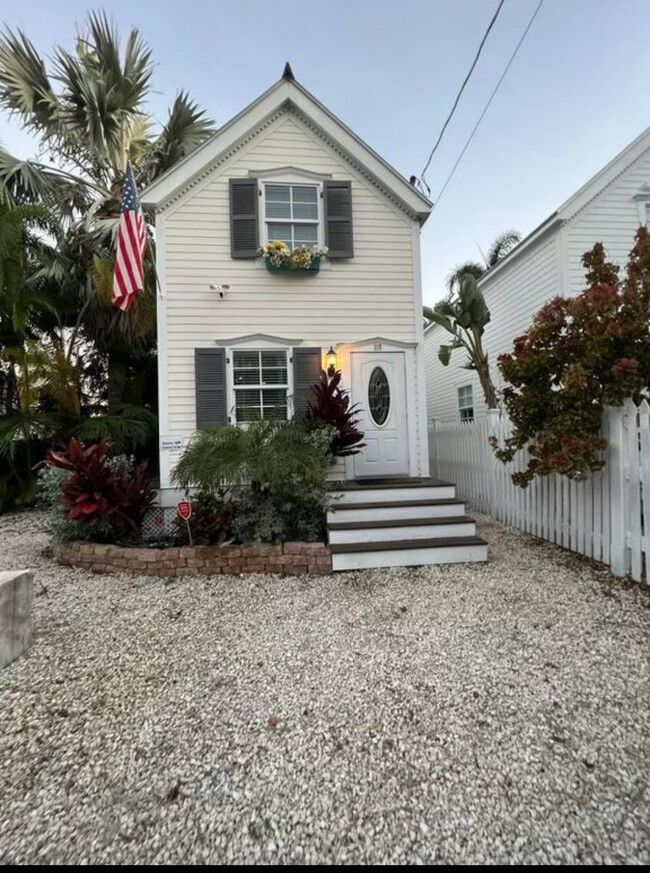 property at 918 James St