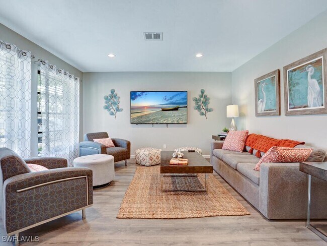 property at 774 99th Ave N