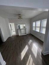 1019 Romayne Ave in Racine, WI - Foto de edificio - Building Photo