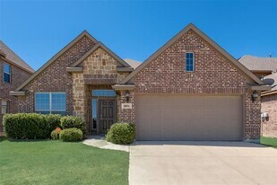 8856 Devonshire Dr in Fort Worth, TX - Building Photo