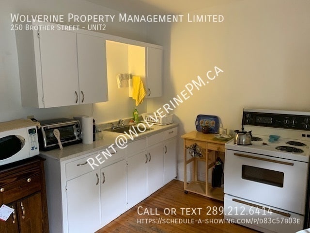 250 Brother St in New Glasgow, NS - Building Photo - Building Photo