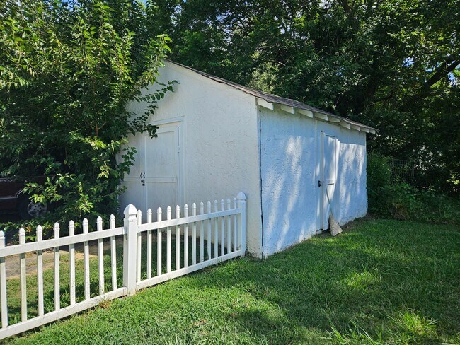 297 S 23rd Ave in Hopewell, VA - Building Photo - Building Photo