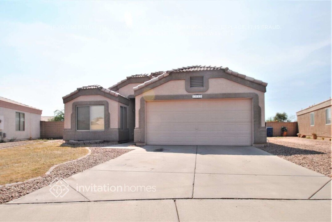 1660 S Silver Dr in Apache Junction, AZ - Building Photo