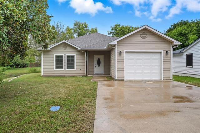 property at 1624 E King St
