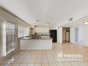 7006 Blackberry Dr in Arlington, TX - Building Photo - Building Photo