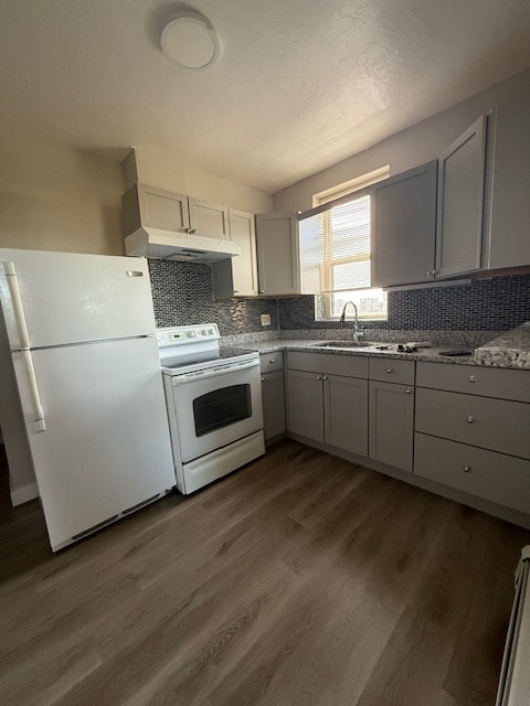 572 Essex St in Lawrence, MA - Building Photo