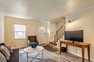 51 King Ave in Columbus, OH - Foto de edificio - Building Photo